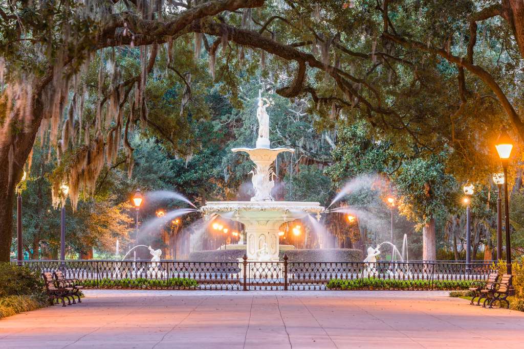 Forsyth Park, Savannah, Georgia, USA fountain at dawn.