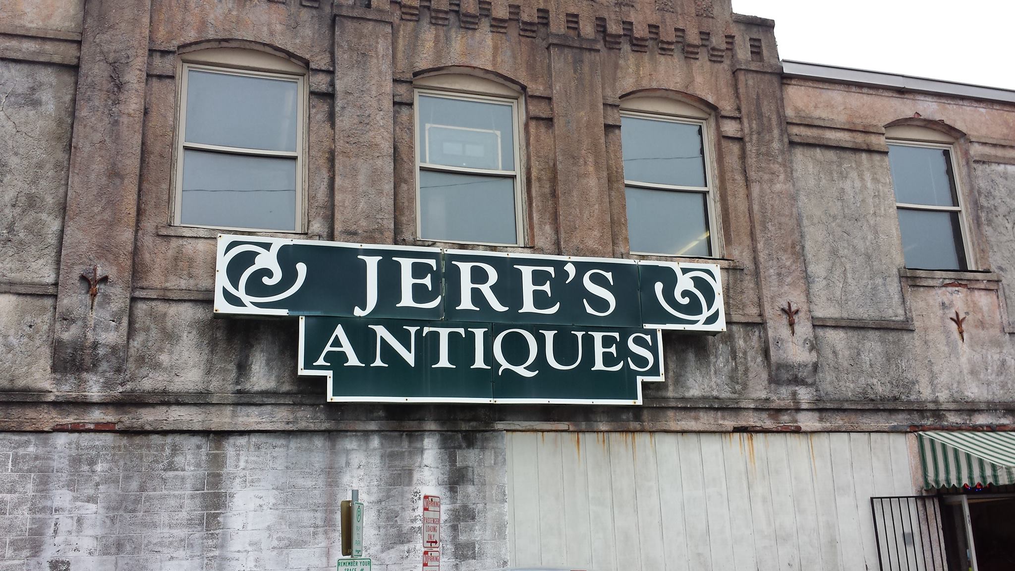 Jere’s Antiques